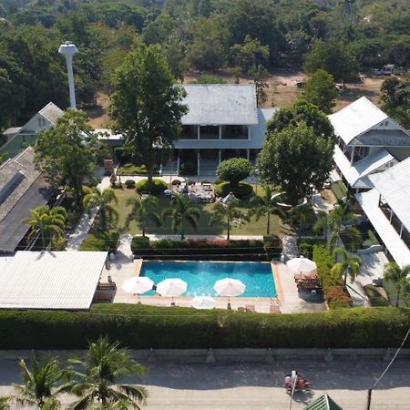 Scent Of Sukhothai Resort Exterior foto